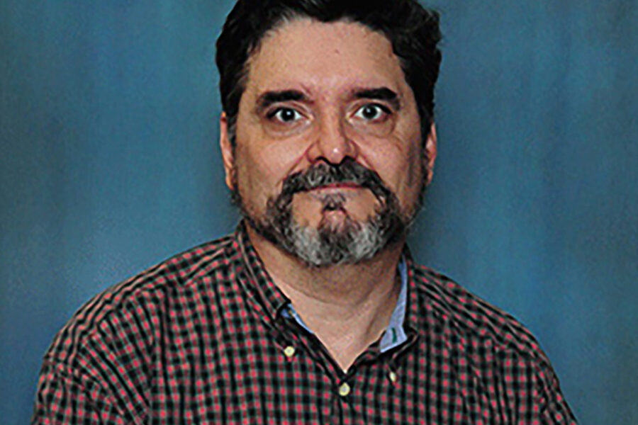 Dr. Ariel Viale
