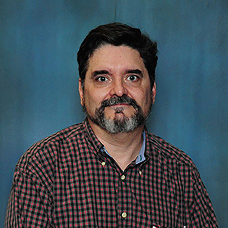 Dr. Ariel Viale