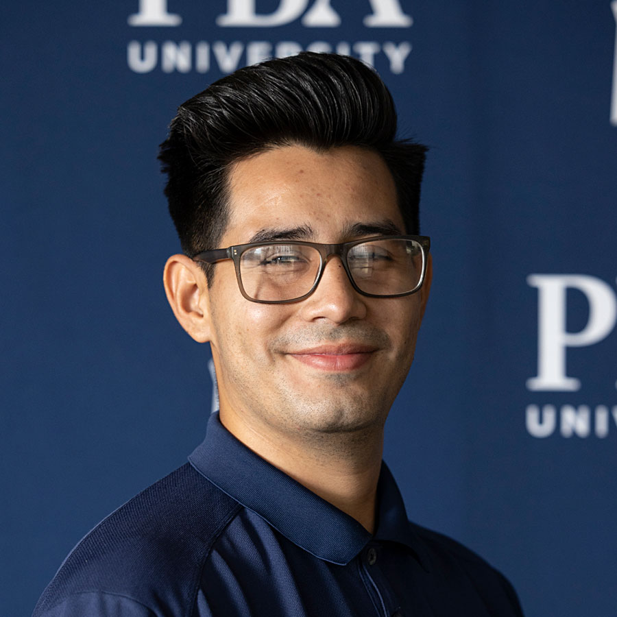 Enrique Franco Martin Headshot