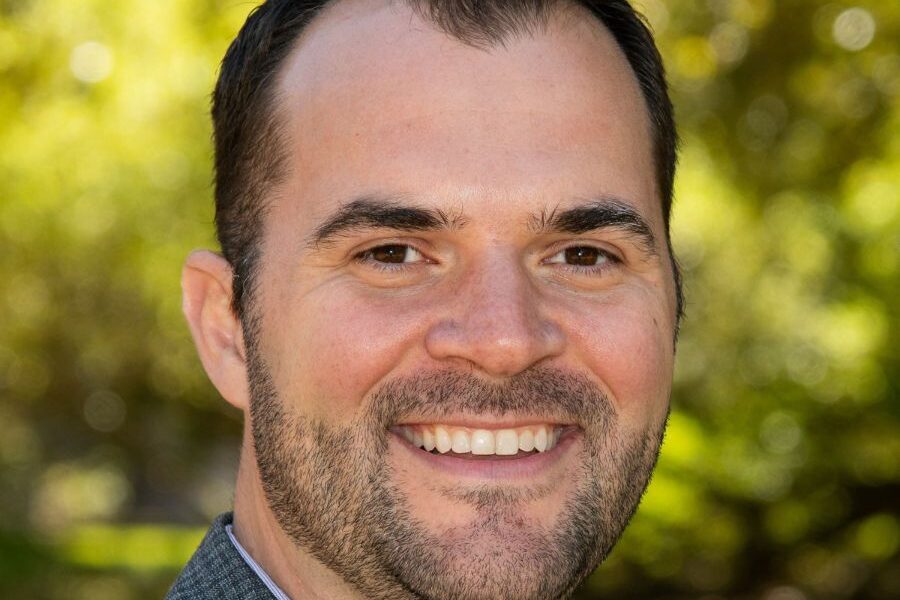Nathaniel Hill Headshot