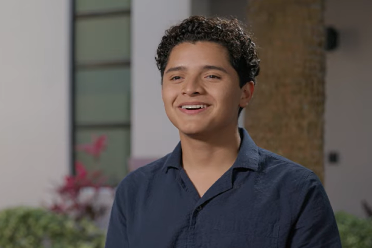 Enoch Lopez Headshot