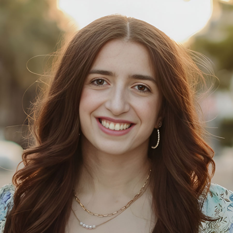 Jessica Saphirstein Headshot